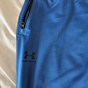 Very nice 2xl under armour sweat pants